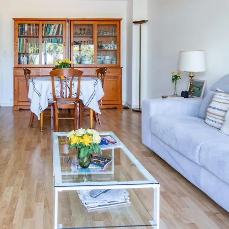 Apartment Les Pecheries By Interhome